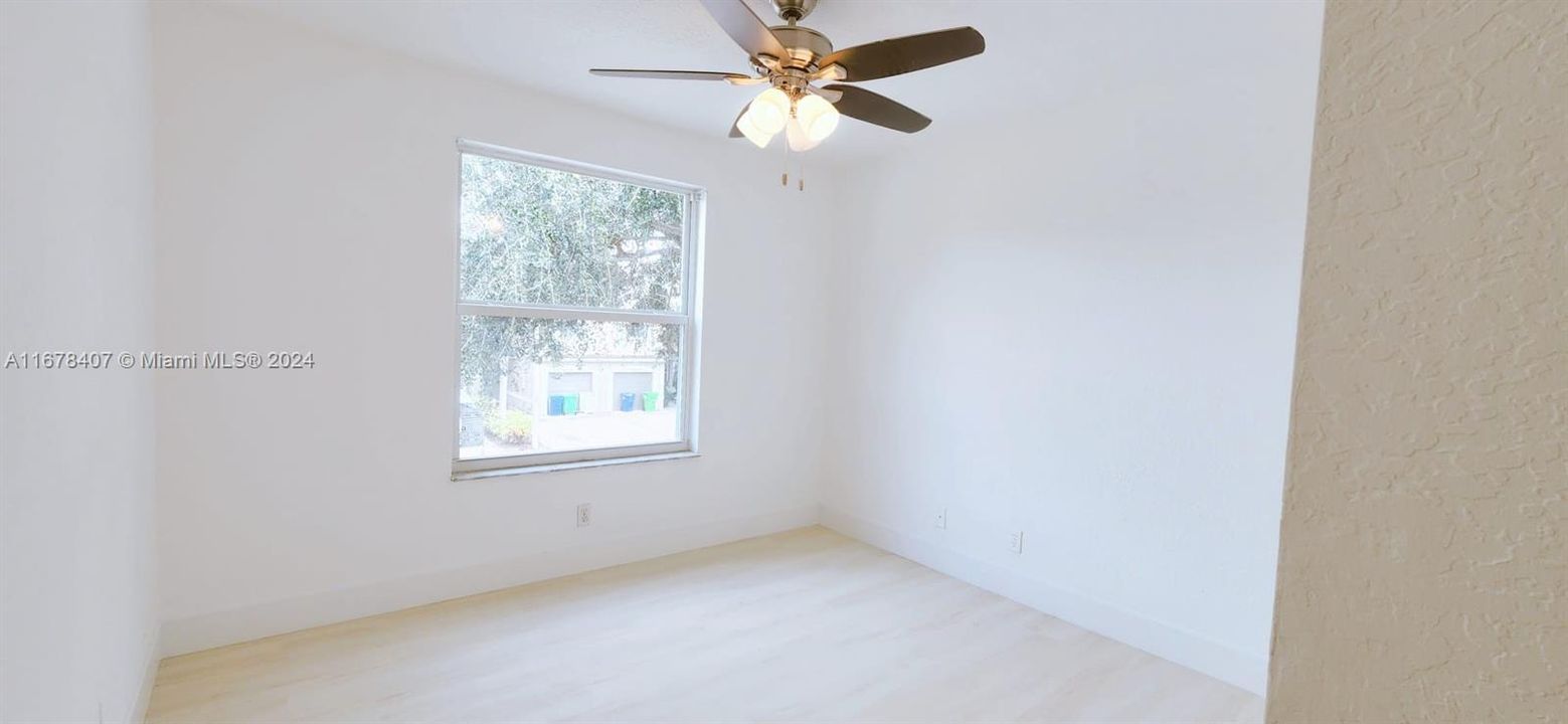 For Rent: $3,100 (3 beds, 2 baths, 1396 Square Feet)