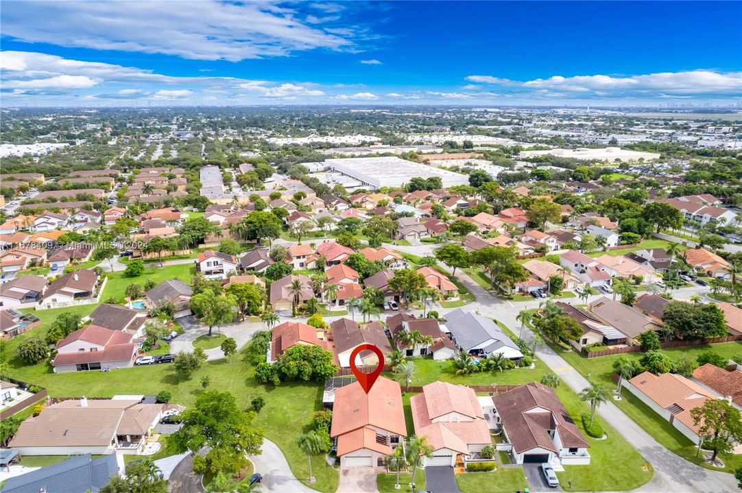 For Sale: $660,000 (3 beds, 2 baths, 2146 Square Feet)