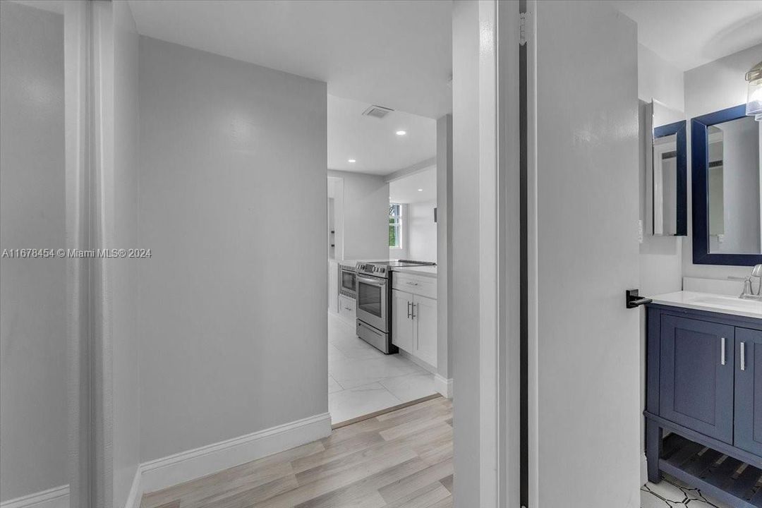 For Rent: $2,900 (2 beds, 2 baths, 1551 Square Feet)