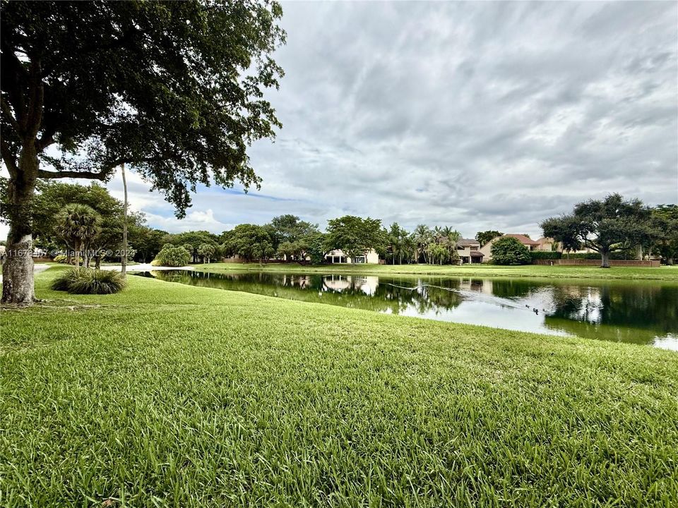 For Sale: $720,000 (3 beds, 2 baths, 1541 Square Feet)