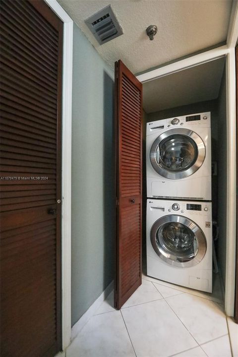 Washer/Dryer