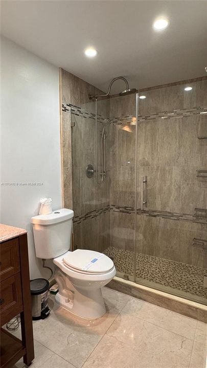 For Sale: $420,000 (1 beds, 1 baths, 1000 Square Feet)