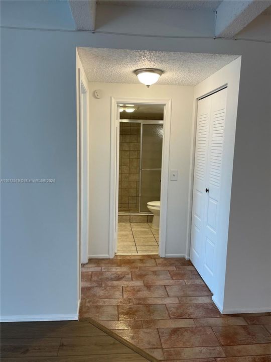 For Rent: $2,200 (2 beds, 2 baths, 1155 Square Feet)