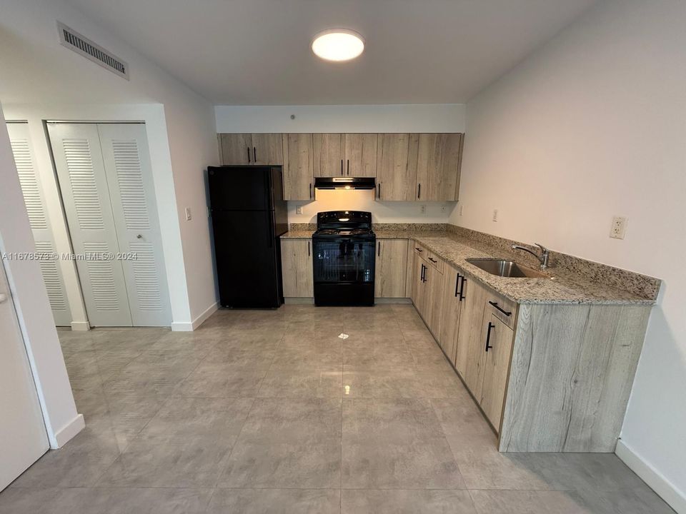 For Rent: $2,100 (2 beds, 2 baths, 55389 Square Feet)