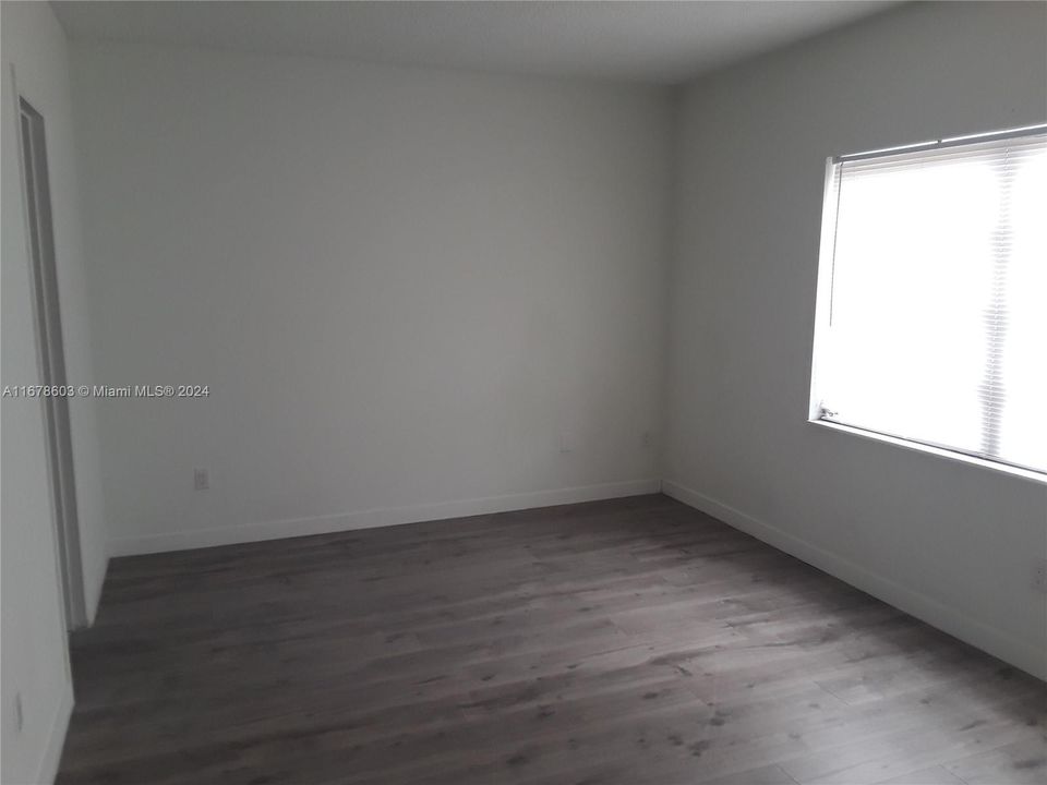 For Rent: $2,100 (2 beds, 2 baths, 840 Square Feet)