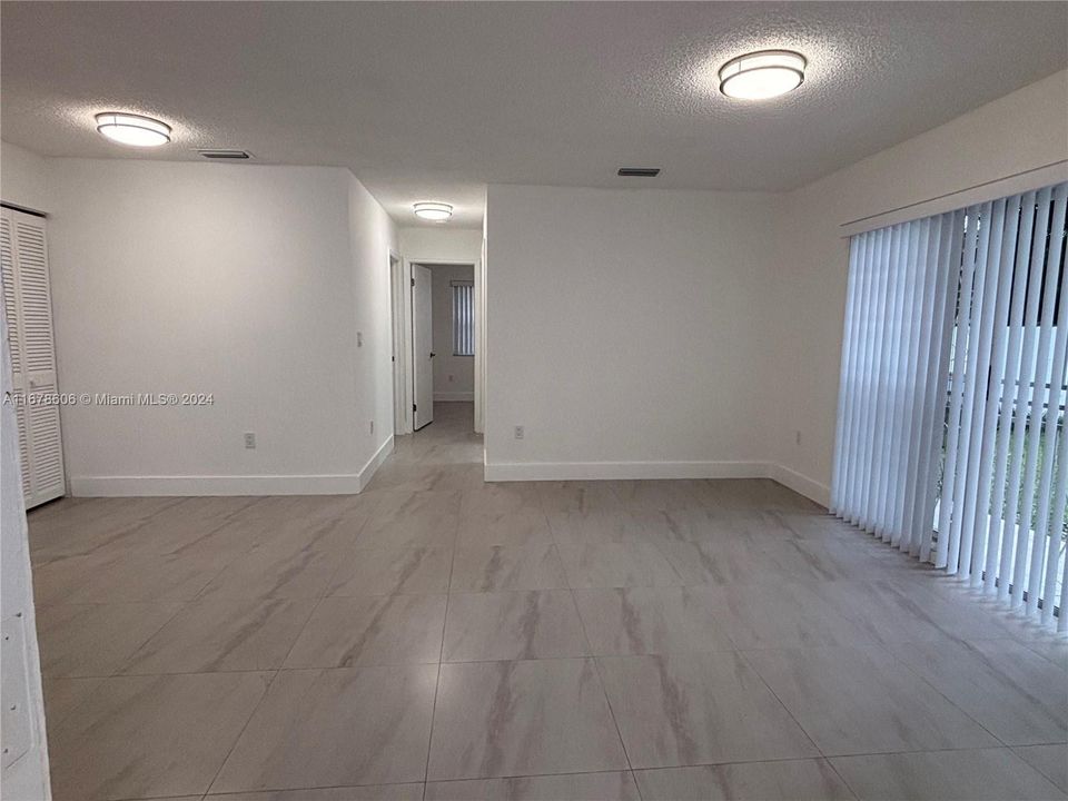 For Rent: $3,100 (2 beds, 2 baths, 6426 Square Feet)