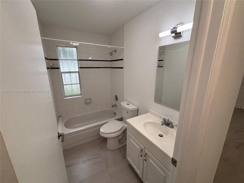 For Rent: $3,100 (2 beds, 2 baths, 6426 Square Feet)