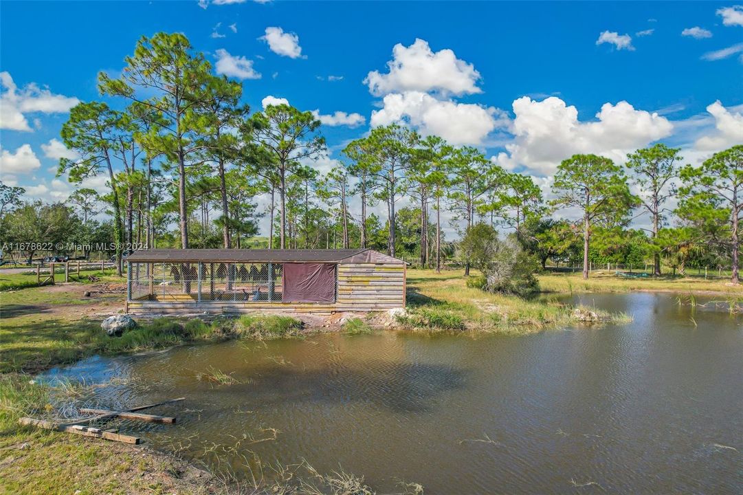 For Sale: $950,000 (4 beds, 2 baths, 2356 Square Feet)