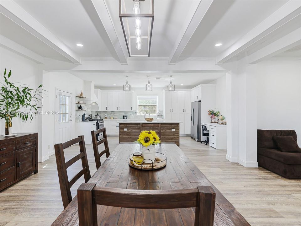 For Sale: $950,000 (4 beds, 2 baths, 2356 Square Feet)