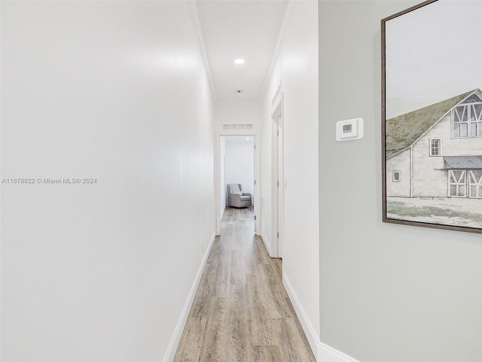 For Sale: $950,000 (4 beds, 2 baths, 2356 Square Feet)