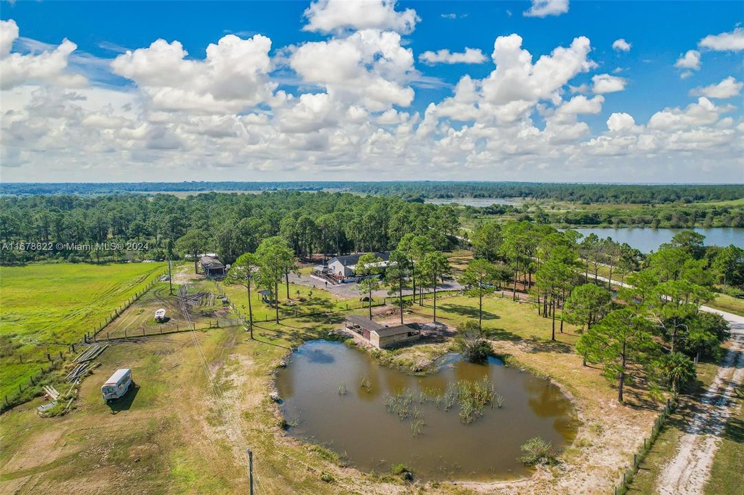 For Sale: $950,000 (4 beds, 2 baths, 2356 Square Feet)