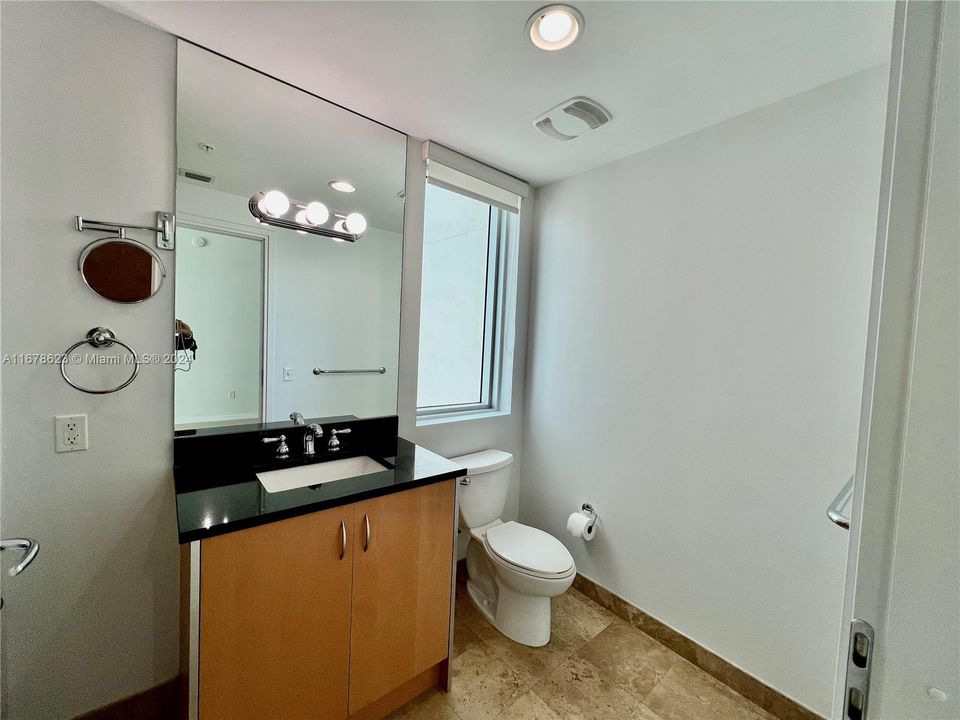 For Rent: $2,950 (1 beds, 1 baths, 540 Square Feet)