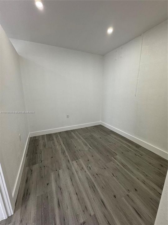 For Rent: $1,500 (1 beds, 1 baths, 600 Square Feet)