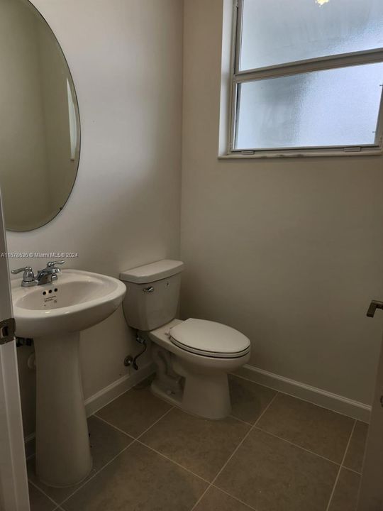 For Rent: $2,550 (3 beds, 2 baths, 0 Square Feet)