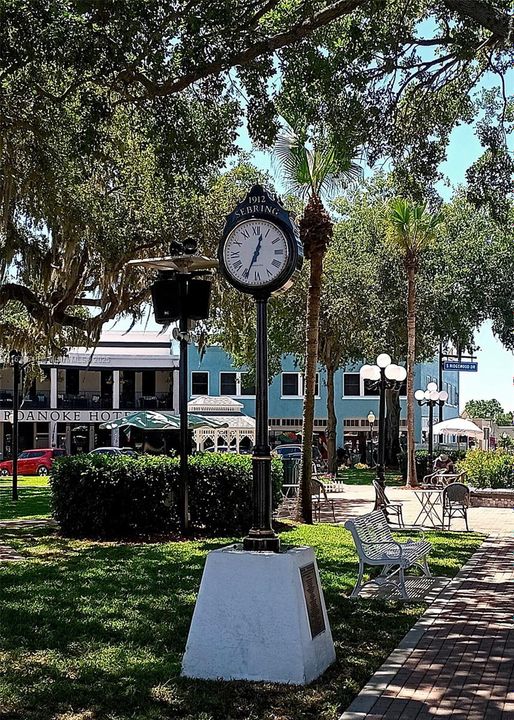 Downtown Sebring abounds with Charm!