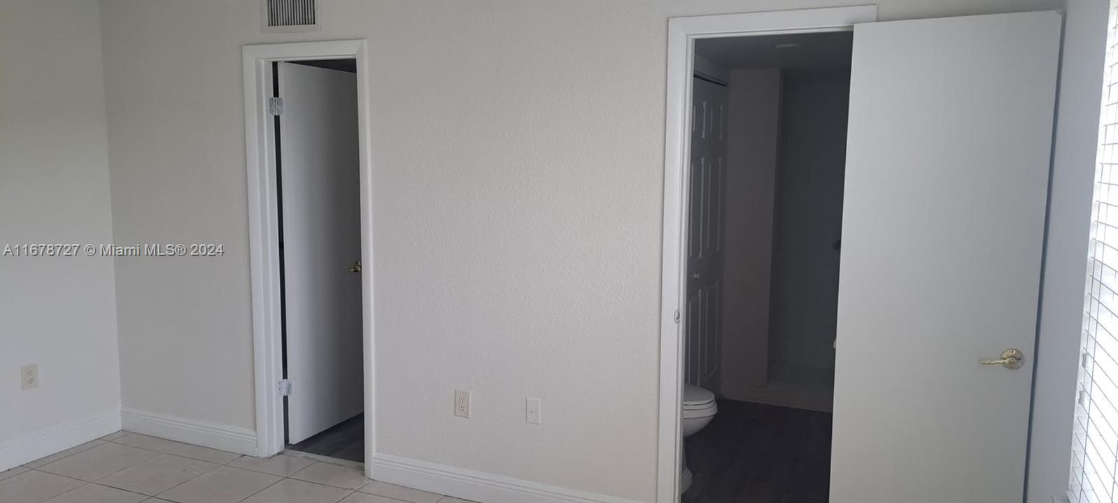 For Rent: $2,190 (2 beds, 2 baths, 944 Square Feet)