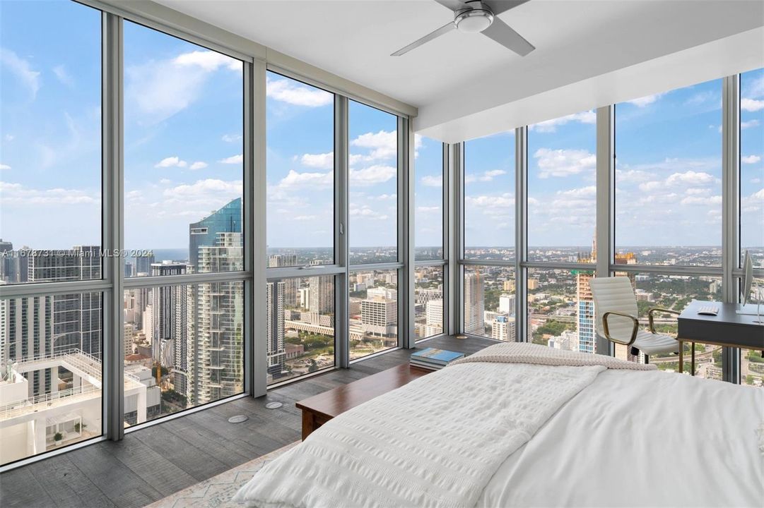 For Sale: $1,075,000 (2 beds, 2 baths, 1647 Square Feet)