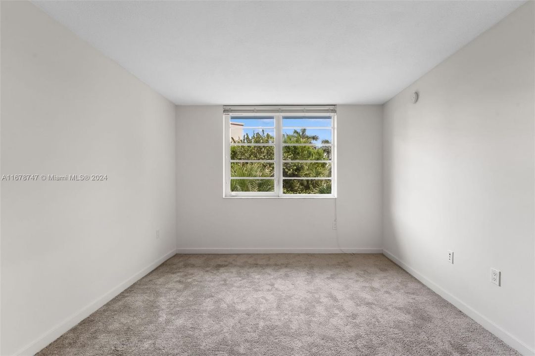 For Rent: $2,897 (1 beds, 1 baths, 671 Square Feet)