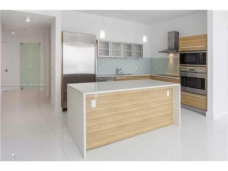 En Venta: $1,050,000 (1 camas, 2 baños, 1147 Pies cuadrados)