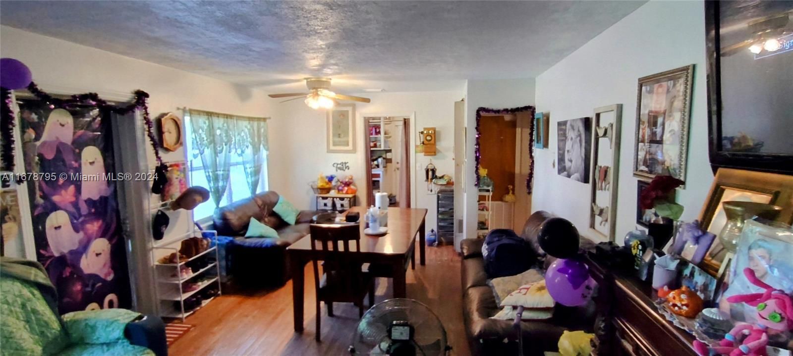 For Sale: $235,000 (3 beds, 1 baths, 1104 Square Feet)