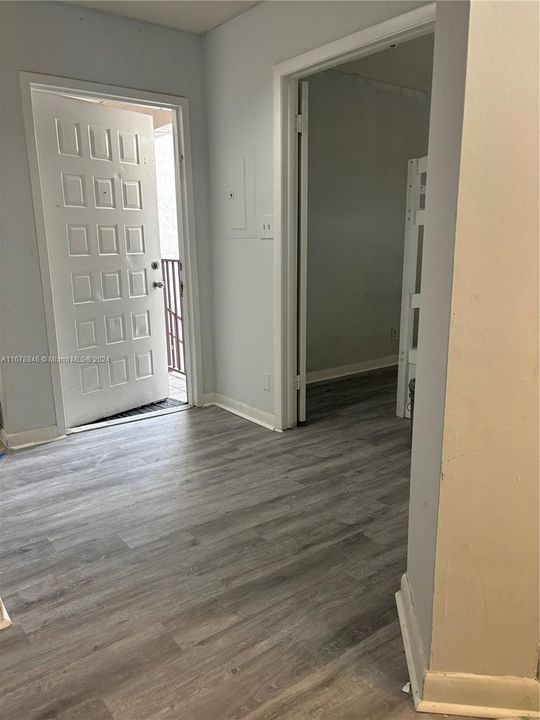 For Rent: $2,400 (2 beds, 2 baths, 1224 Square Feet)