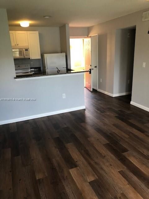 For Rent: $1,625 (1 beds, 1 baths, 533 Square Feet)