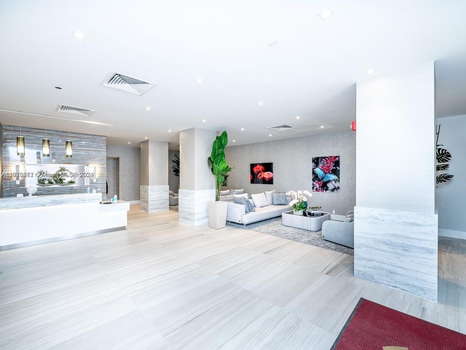 For Sale: $498,000 (1 beds, 1 baths, 1000 Square Feet)