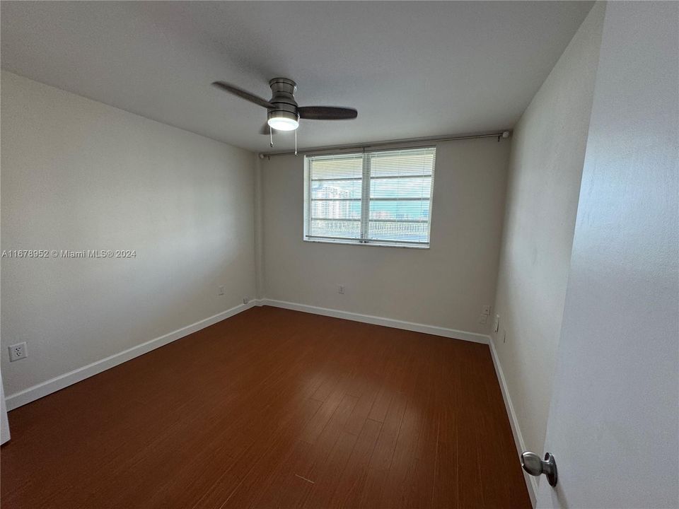 For Rent: $3,400 (2 beds, 2 baths, 1083 Square Feet)