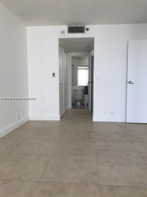 For Rent: $2,900 (2 beds, 2 baths, 1030 Square Feet)