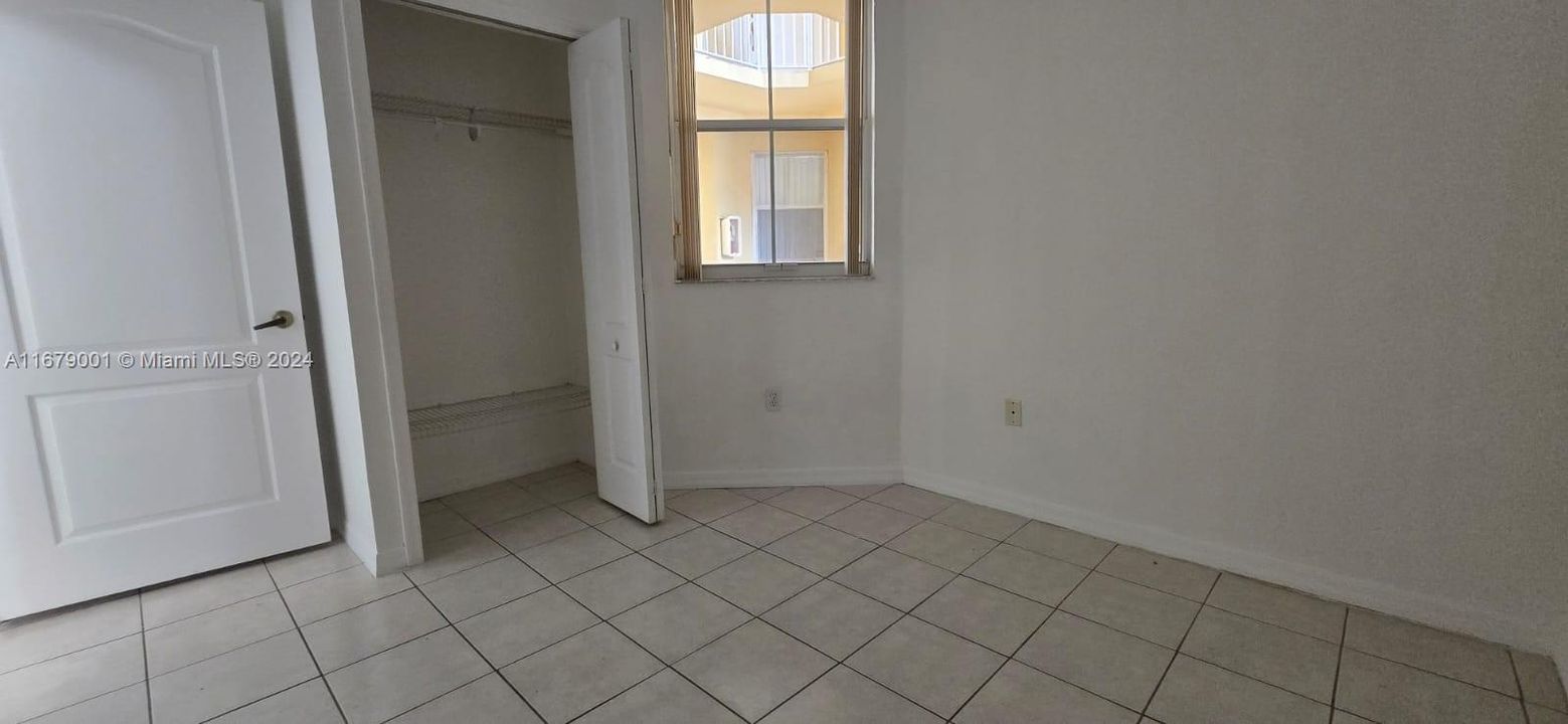 For Rent: $2,800 (3 beds, 2 baths, 1260 Square Feet)