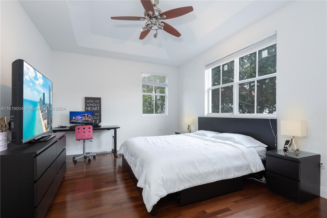 Active With Contract: $610,000 (3 beds, 2 baths, 1683 Square Feet)