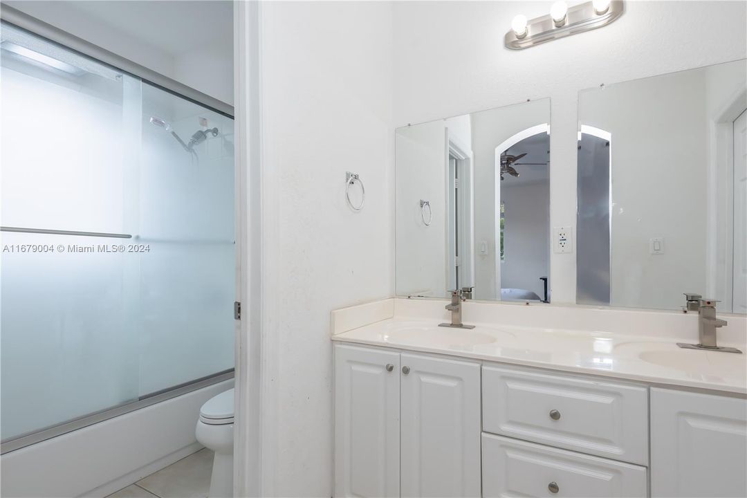 Active With Contract: $610,000 (3 beds, 2 baths, 1683 Square Feet)