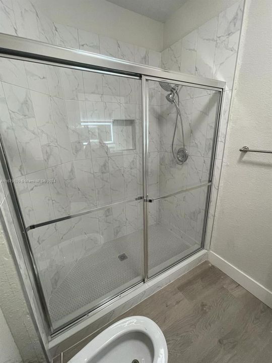 Shower Master Bathroom