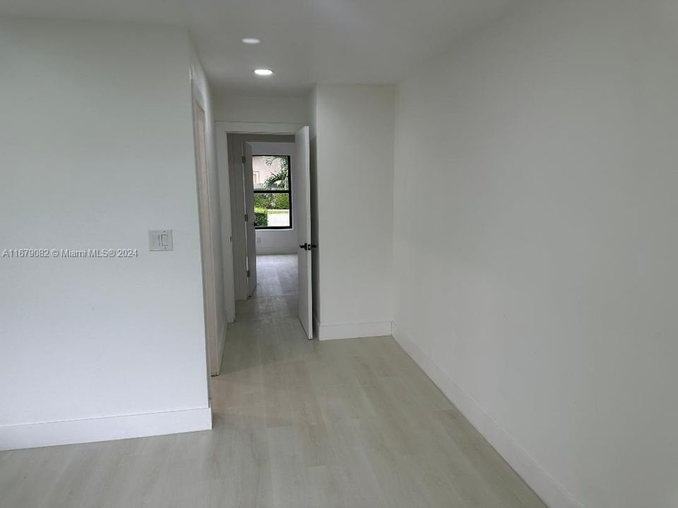 En Venta: $599,000 (3 camas, 2 baños, 1360 Pies cuadrados)