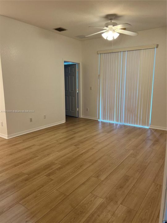 Recently Rented: $2,700 (2 beds, 2 baths, 1232 Square Feet)