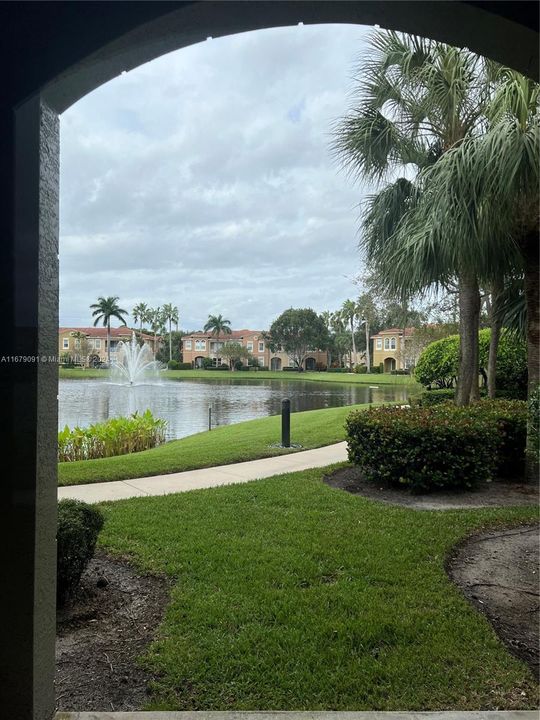 Recently Rented: $2,700 (2 beds, 2 baths, 1232 Square Feet)