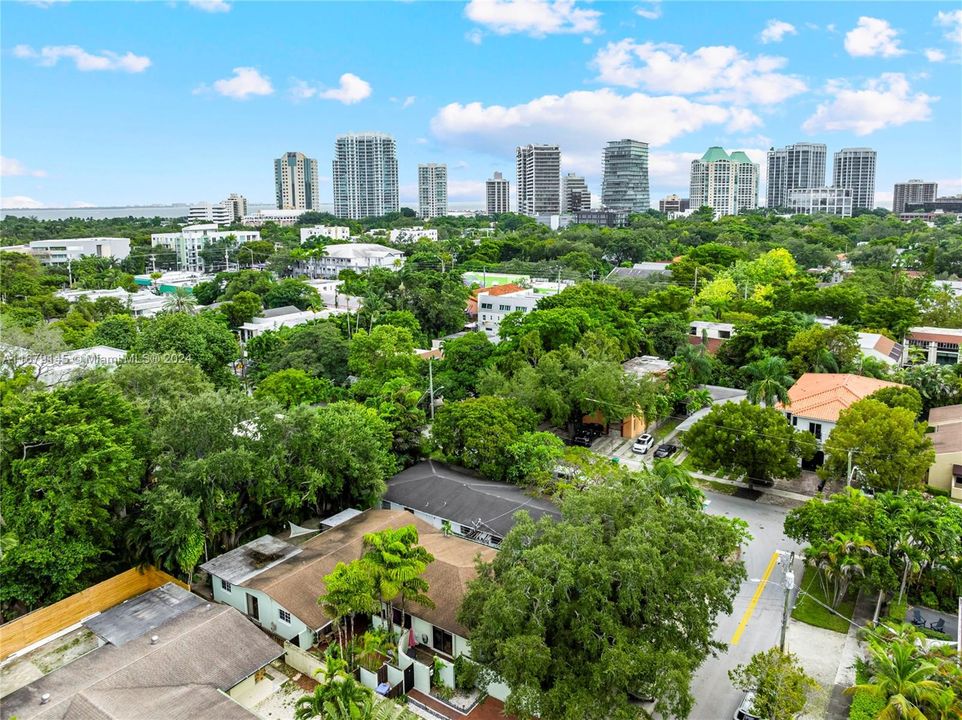 For Sale: $1,250,000 (3 beds, 2 baths, 1530 Square Feet)