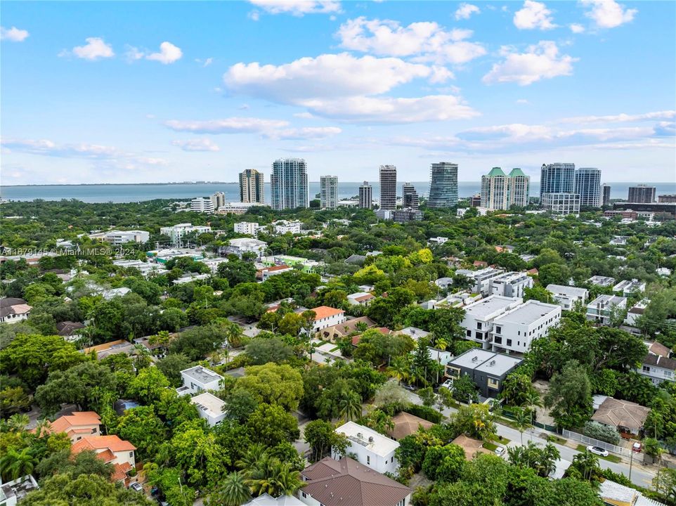 For Sale: $1,250,000 (3 beds, 2 baths, 1530 Square Feet)