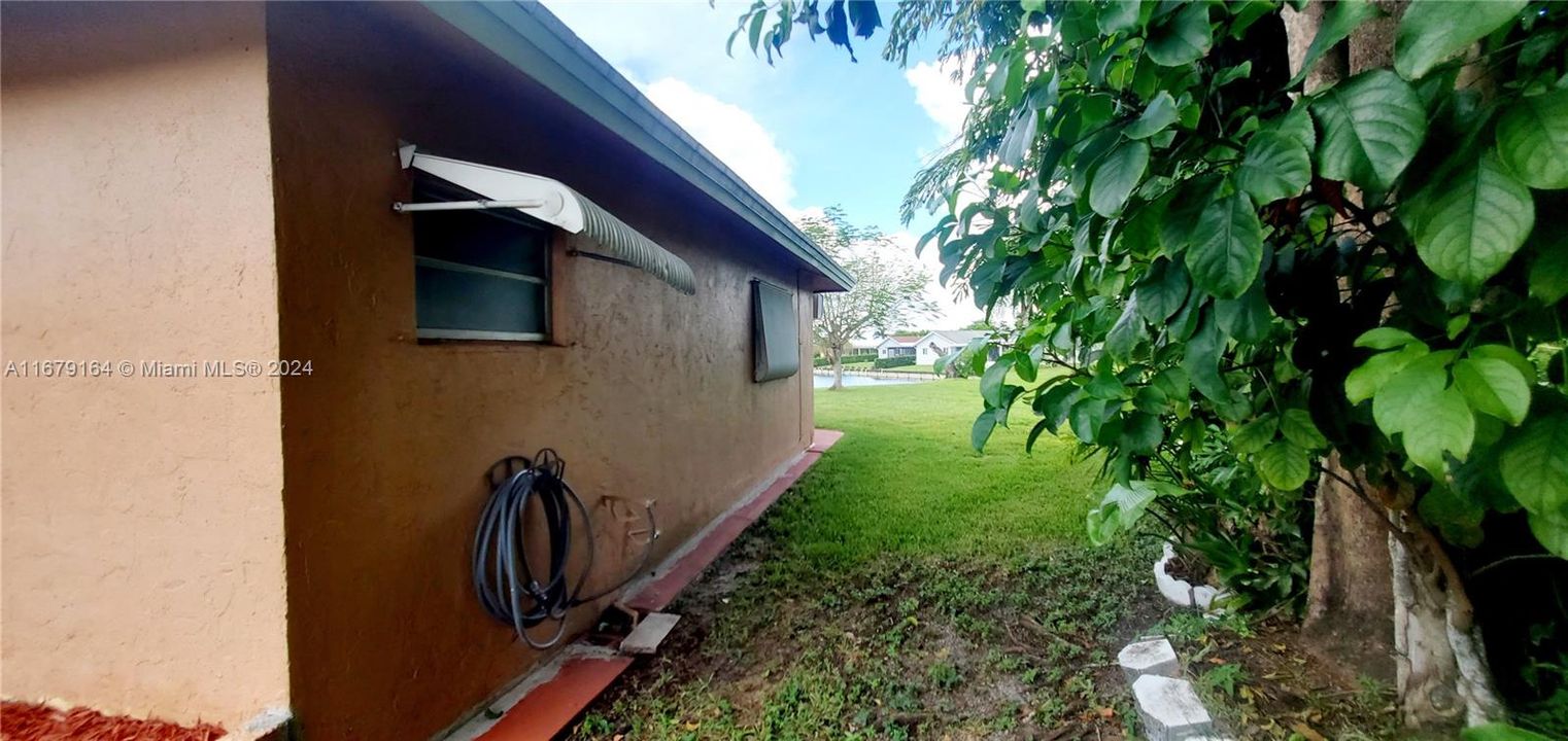 En Venta: $549,000 (2 camas, 2 baños, 1884 Pies cuadrados)