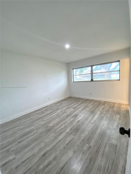 Recently Rented: $2,000 (2 beds, 2 baths, 912 Square Feet)
