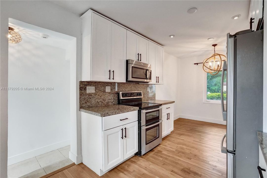 For Sale: $1,150,000 (3 beds, 2 baths, 1457 Square Feet)