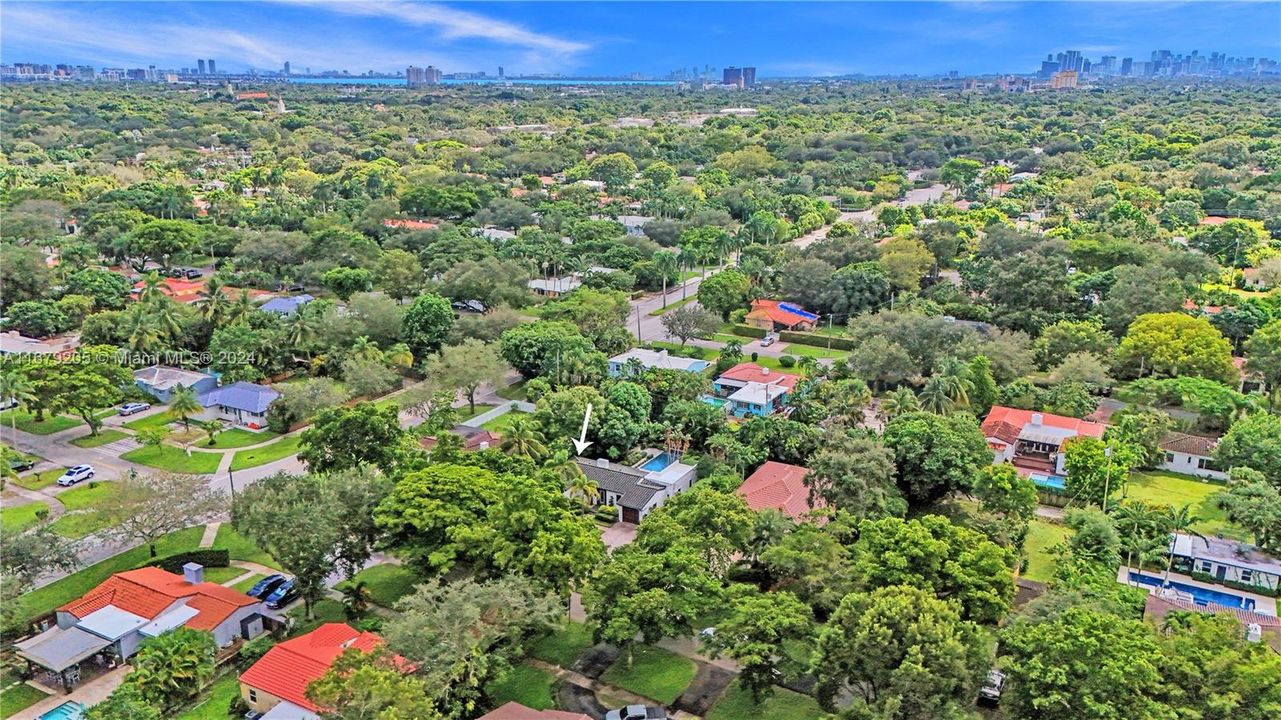 For Sale: $1,150,000 (3 beds, 2 baths, 1457 Square Feet)