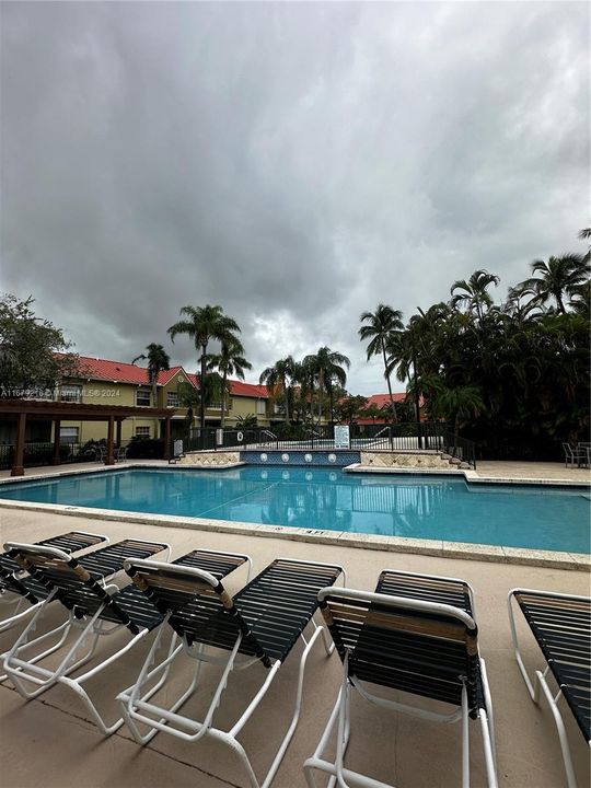 最近租的: $1,850 (1 贝兹, 1 浴室, 735 平方英尺)