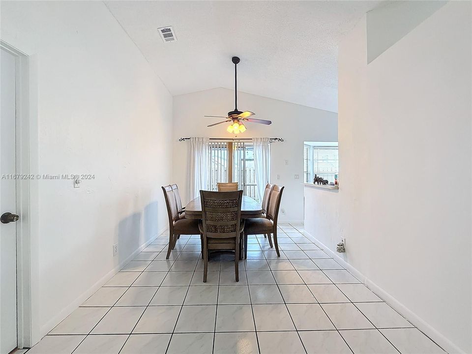 For Sale: $459,000 (3 beds, 2 baths, 1230 Square Feet)