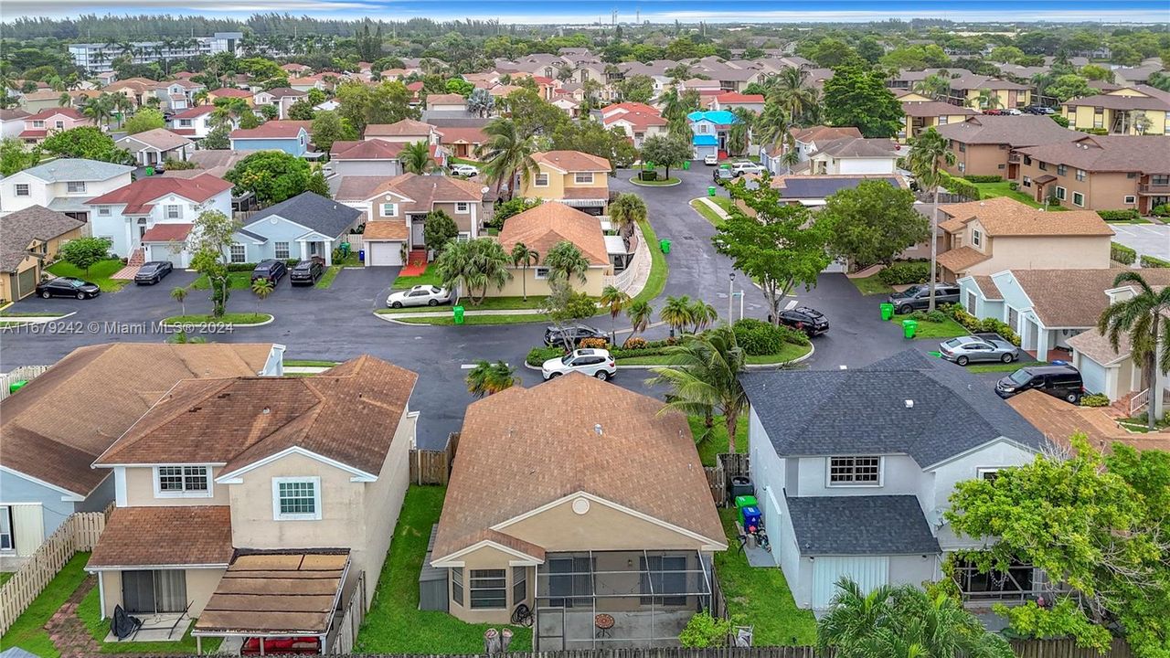 For Sale: $459,000 (3 beds, 2 baths, 1230 Square Feet)