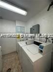 For Sale: $140,000 (2 beds, 1 baths, 935 Square Feet)