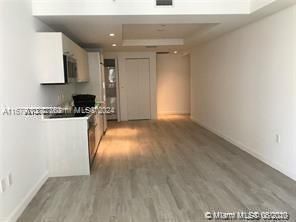 For Rent: $3,500 (1 beds, 1 baths, 684 Square Feet)