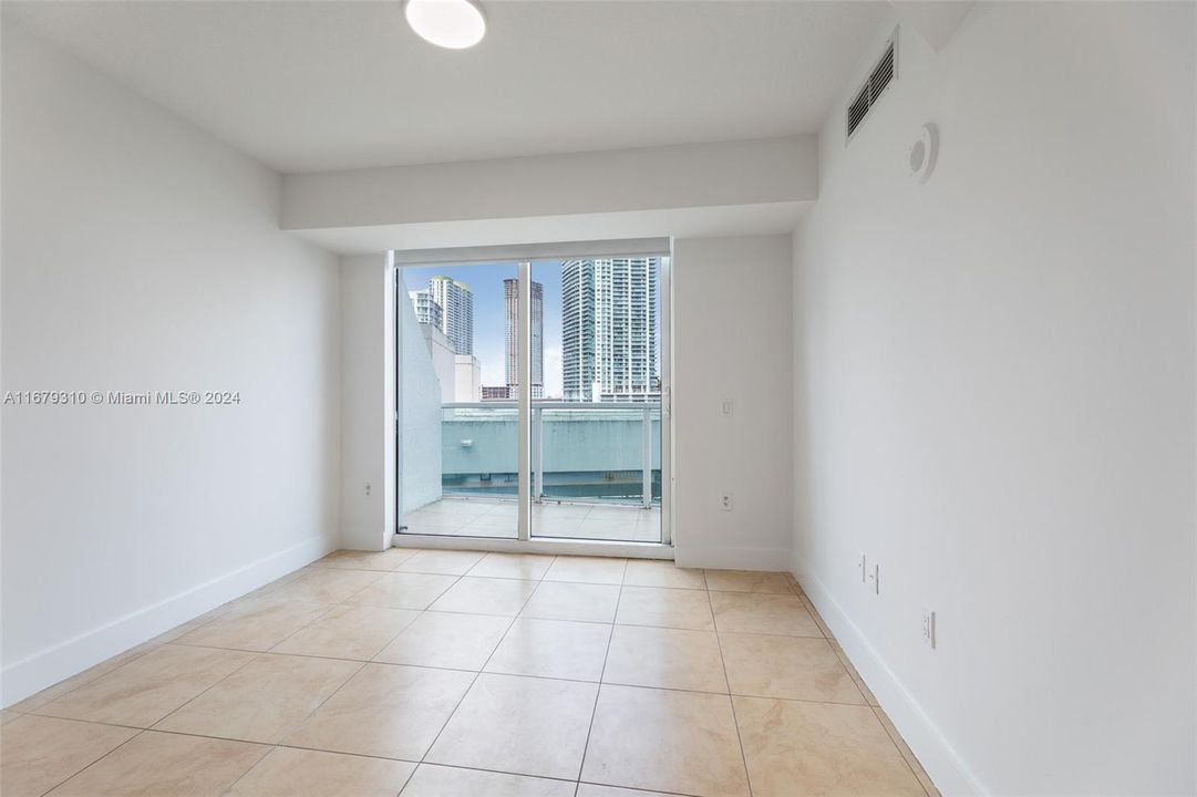 For Rent: $3,300 (2 beds, 2 baths, 1267 Square Feet)