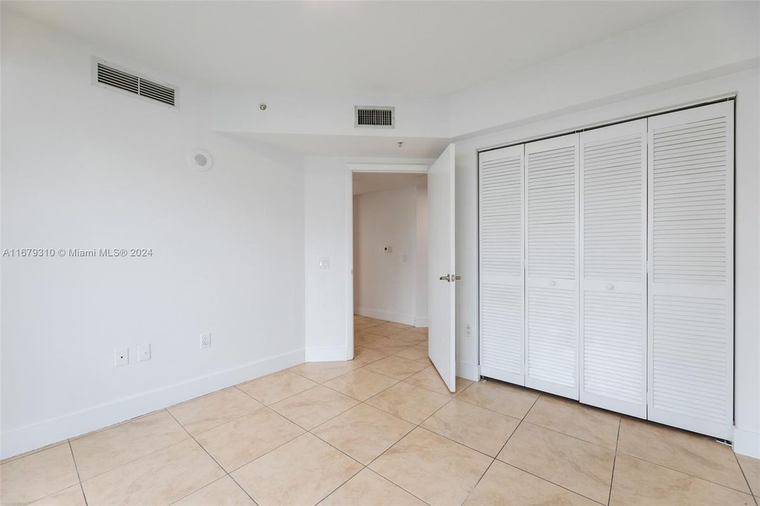 For Rent: $3,300 (2 beds, 2 baths, 1267 Square Feet)