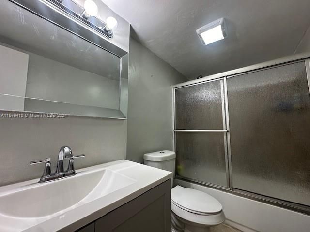 For Rent: $2,650 (2 beds, 2 baths, 1314 Square Feet)